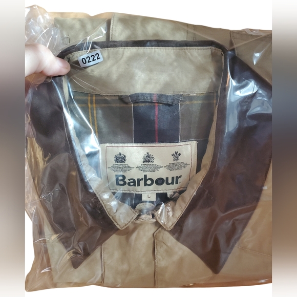 Barbour Men's Casual Gamefair Jacket with Tartan Lining. LG. #222 - Picture 15 of 15